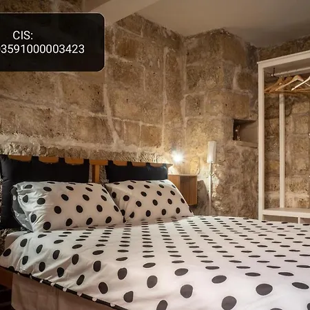 Blanco&nero In Vico Degli Albanesi Lecce
