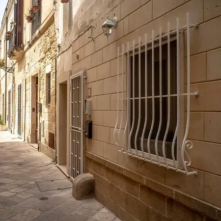 Blanco&nero In Vico Degli Albanesi Lecce